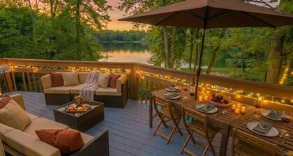 Lakefront Chalet with Private Pool, Hot Tub, Sauna