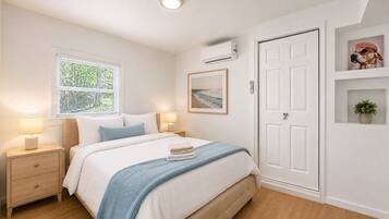 5 Schlafzimmer, Reisekinderbett, kostenloses WLAN, Bettwäsche