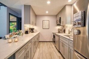 Fridge, microwave, oven, dishwasher