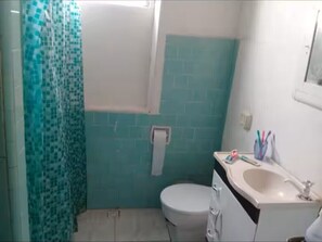 Towels, toilet paper