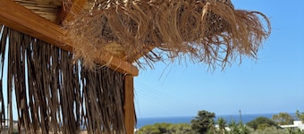 Yanni's Boutique Cycladic House