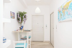 Interior - Marescala vacation-Casa Vesuvia cozy apartment few minutes walk from town center (Sorrento)