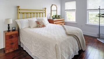 3 soverom, strykejern/-brett, wi-fi og sengetøy