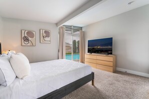 4 bedrooms, iron/ironing board, free WiFi, bed sheets - Eichler Retreat: Mid-Century Poolside Paradise w/ Cabana Bar & 4 Bedrooms! (Las Vegas)