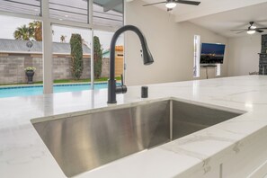 Pool - Eichler Retreat: Mid-Century Poolside Paradise w/ Cabana Bar & 4 Bedrooms! (Las Vegas)