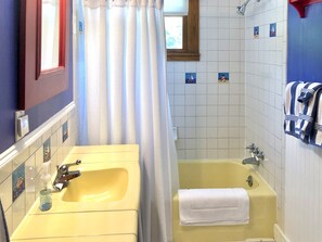 Hårføner og håndklær