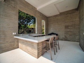 Dining - Gorgeous 2 bedroom in the surf community of La Bocana with tons of amenities (Santa María Huatulco)