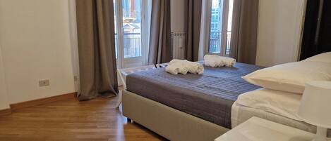 2 camere, ferro/asse da stiro, Wi-Fi gratuito, lenzuola