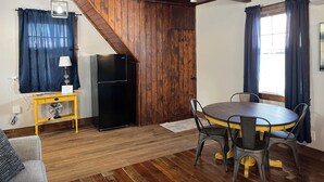 Interior - Hanna's Cottage in the Downtown Historic District of Hermann, Missouri (Hermann)