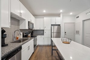 Fridge, microwave, oven, dishwasher