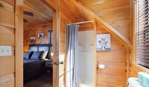 4 bedrooms, iron/ironing board, travel crib, WiFi