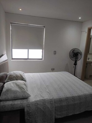 2 chambres, fer et planche à repasser, Wi-Fi