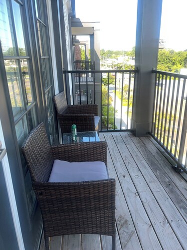 Cozy 2-bedroom apartment in amazing Atlanta with fitness room, WiFi