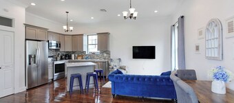 Bright 3BR Upper St Claude/Bywater Adjacent-2mi to French Quarter and Frenchmen