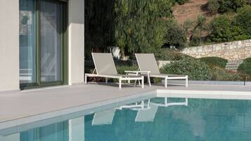 Luxury-Villa, Meerblick | Eigener Pool
