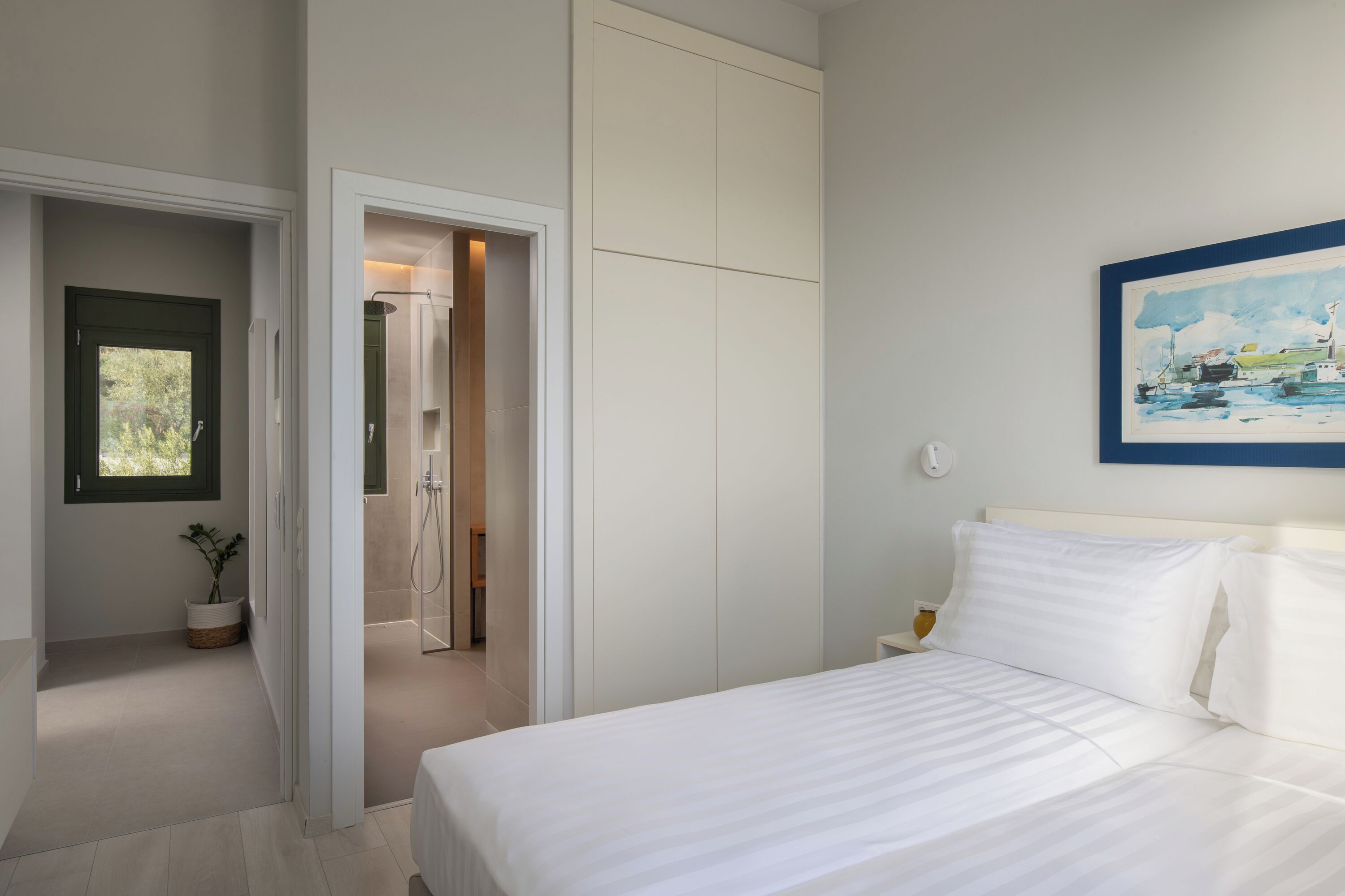 Luxury Villa, Sea View | 3 bedrooms, soundproofing, iron/ironing board, free cots/infant beds