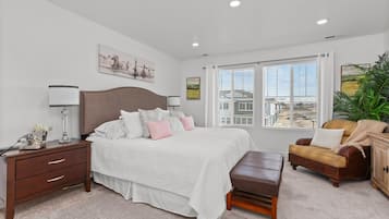 4 chambres, bureau, fer et planche à repasser, Wi-Fi gratuit