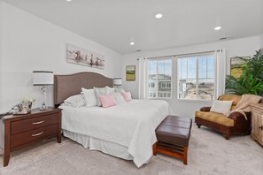 4 Schlafzimmer, Bügeleisen/Bügelbrett, WLAN, Bettwäsche