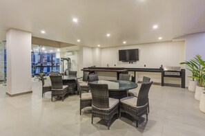 Dining - Modernity and Serenity (Puerto Vallarta)