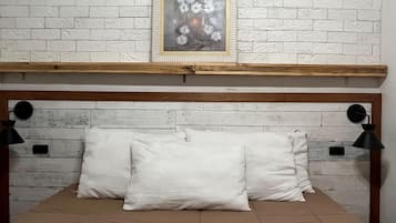 Habitación con 2 camas individuales | Wifi gratis y ropa de cama