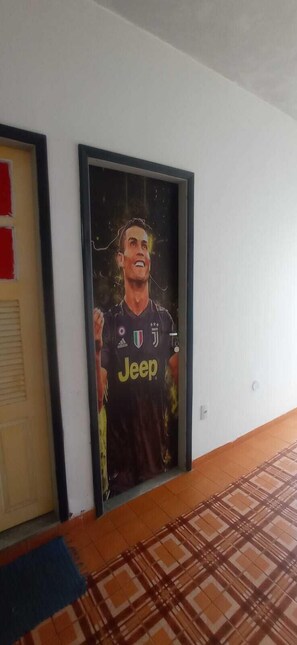 Wifi gratis y ropa de cama