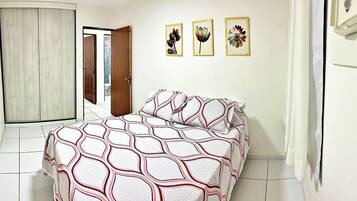 Apartment | 3 Schlafzimmer, hochwertige Bettwaren, Zustellbetten, kostenloses WLAN