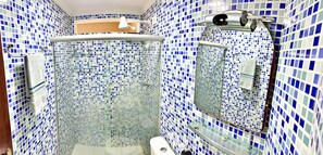 Apartment | Bathroom