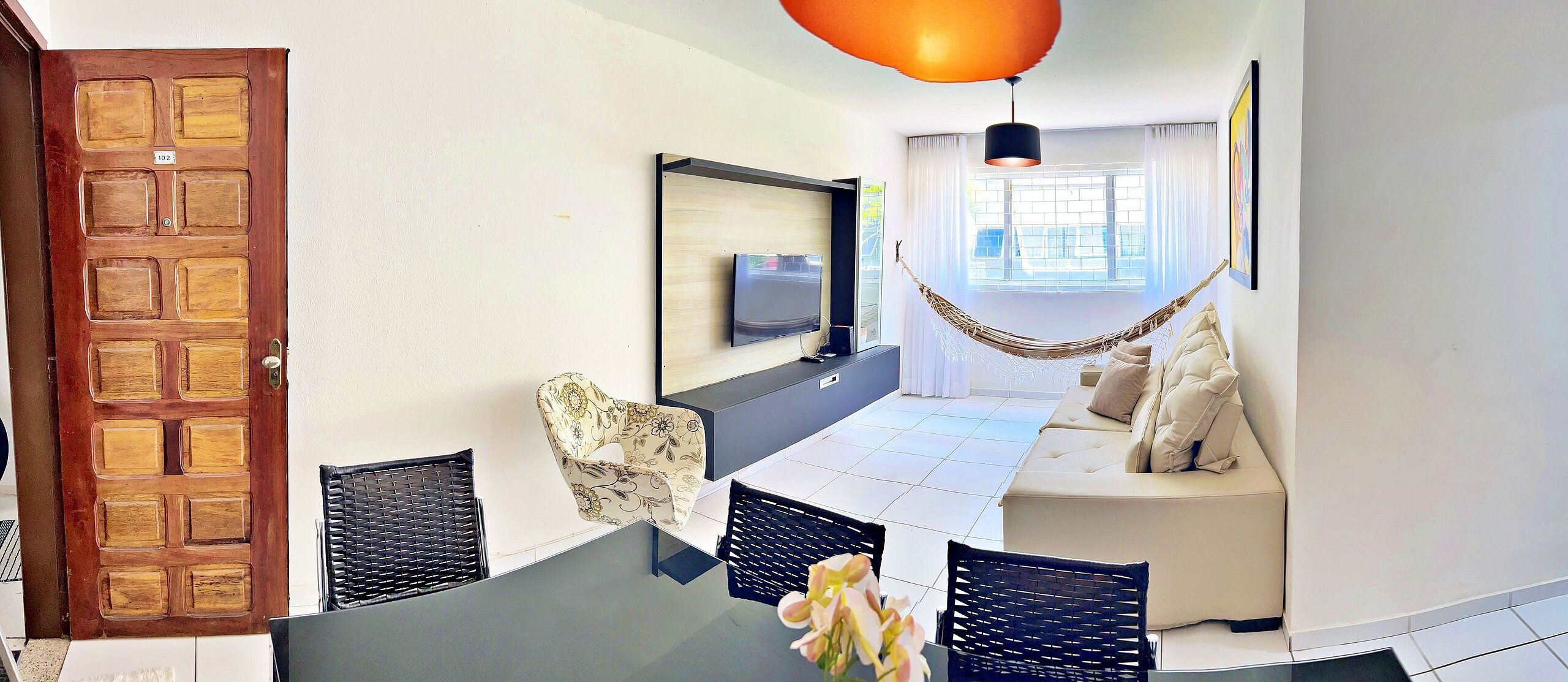 Apartment | Living area | 42-inch Smart TV with digital channels, Netflix, pay movies
