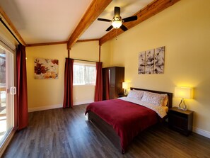 4 bedrooms, WiFi - Beautiful Cottage Retreat in Huntsville, Muskoka (Huntsville)