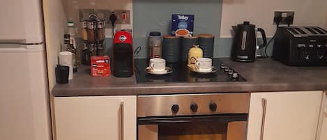 Microwave, oven, dishwasher