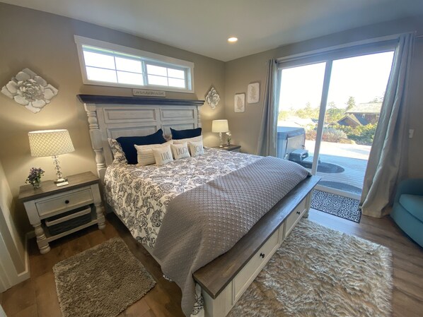 3 camere, una scrivania, ferro/asse da stiro, culla da viaggio