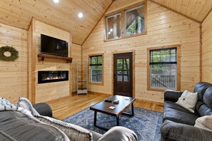 TV connectée, cheminée, jeux vidéo