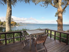 Chalet, 2 habitaciones, cocina, vistas al lago | Vistas al lago