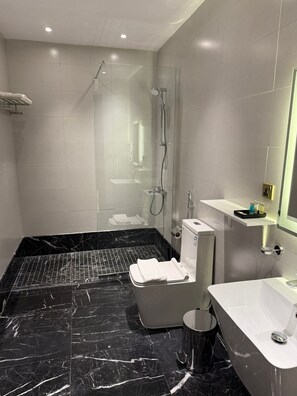 Free WiFi, bed sheets - Belvedere Hotel (Madinah)