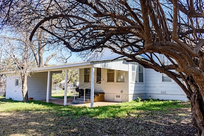 Tranquil 3-bedroom house in charming Cherokee