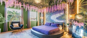 Themed Glow Villa • 4K Cinema • Heated Pool • Lakefront • Sleeps 12