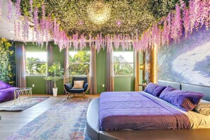 5 bedrooms, in-room safe, desk, iron/ironing board - Ethereal Oasis: Lakefront Resort w/ 4K Cinema, Heated Glow-Pool, Spa – Sleeps 12 (Miami)