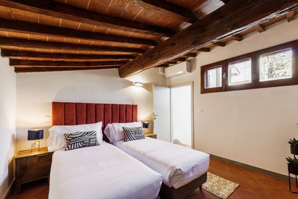 2 Schlafzimmer, Bügeleisen/Bügelbrett, WLAN, Bettwäsche