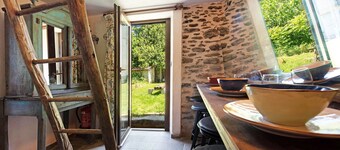 Cabin 'Delle Castagne' with Mountain View, Wi-Fi and Air Conditioning