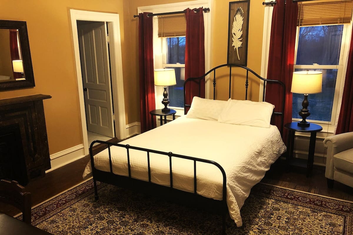 Deluxe Single Room, Garden View | Blackout drapes, iron/ironing board, free WiFi
