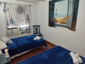 6 bedrooms, iron/ironing board, free WiFi, bed sheets - Country House 'El Serrano' with Mountain View, Wi-Fi and Air Conditioning (Murcia)