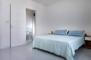 4 bedrooms, free WiFi