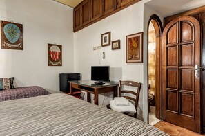 1 makuuhuone, ilmainen Wi-Fi, vuodevaatteet