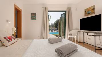 3 habitaciones, tabla de planchar con plancha y wifi gratis
