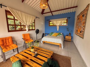 Suite estándar, balcón, vista al valle | 1 habitación y wifi gratis 