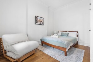 3 間睡房、熨斗/熨衫板、Wi-Fi、床單