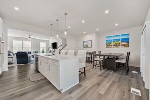 Interior - Course to Coast at Barefoot Resort & Golf (North Myrtle Beach)