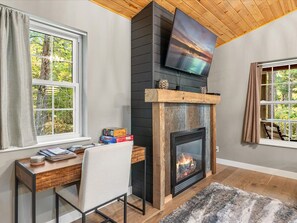 Interior - Peaceful Pine Retreat in the Heart of Nisswa (Nisswa)