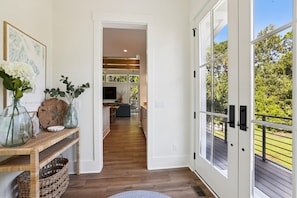 Smart TV, foosball, table tennis