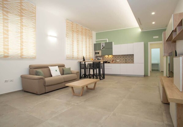 Imagen sin descripción, 1 de 17, botón